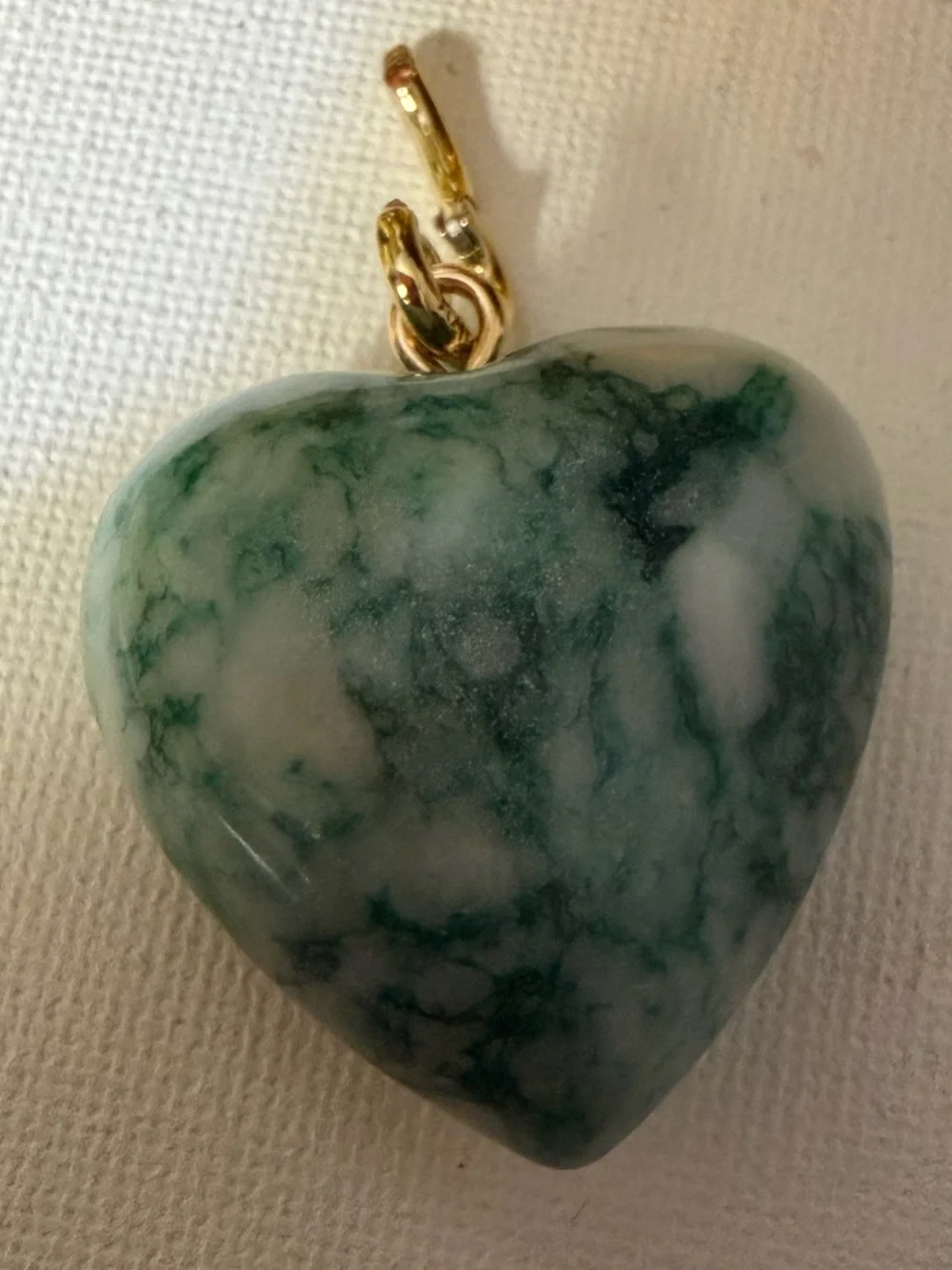Roxanne Assoulin Moss Agate Cordon Necklace with Marbled Heart Pendant NEW